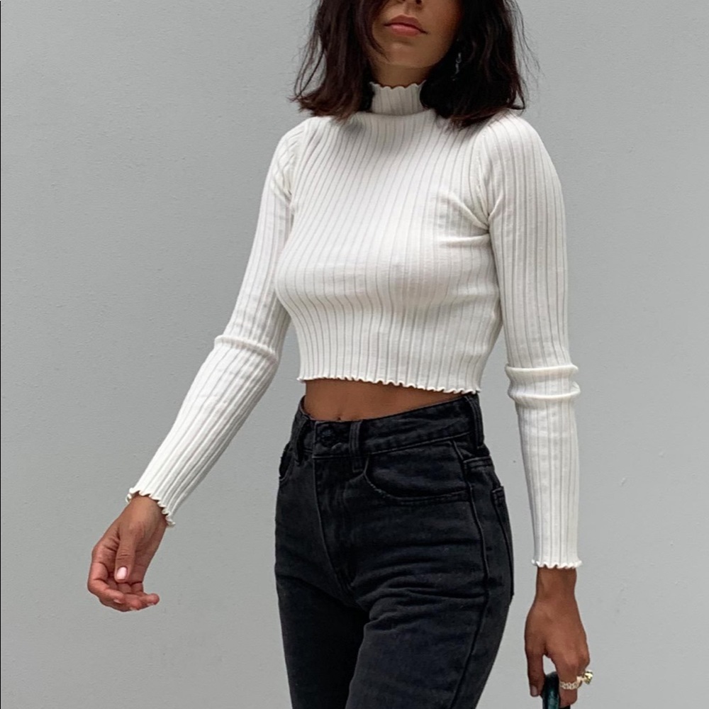 PRINCESS POLLY White Ruffled Long Sleeve Tee